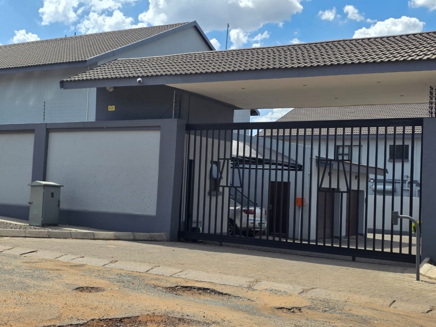 To Let 2 Bedroom Property for Rent in Vaalpark Free State